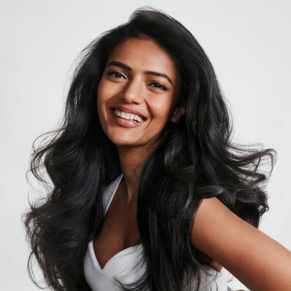 Olaplex Volumizing Blow Dry Mist 150ml - Image 3